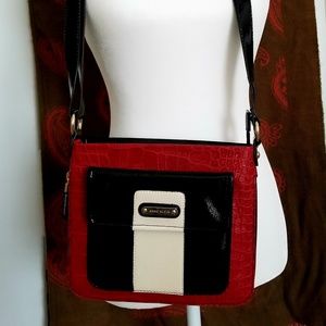 Anne Klein purse - used one time.